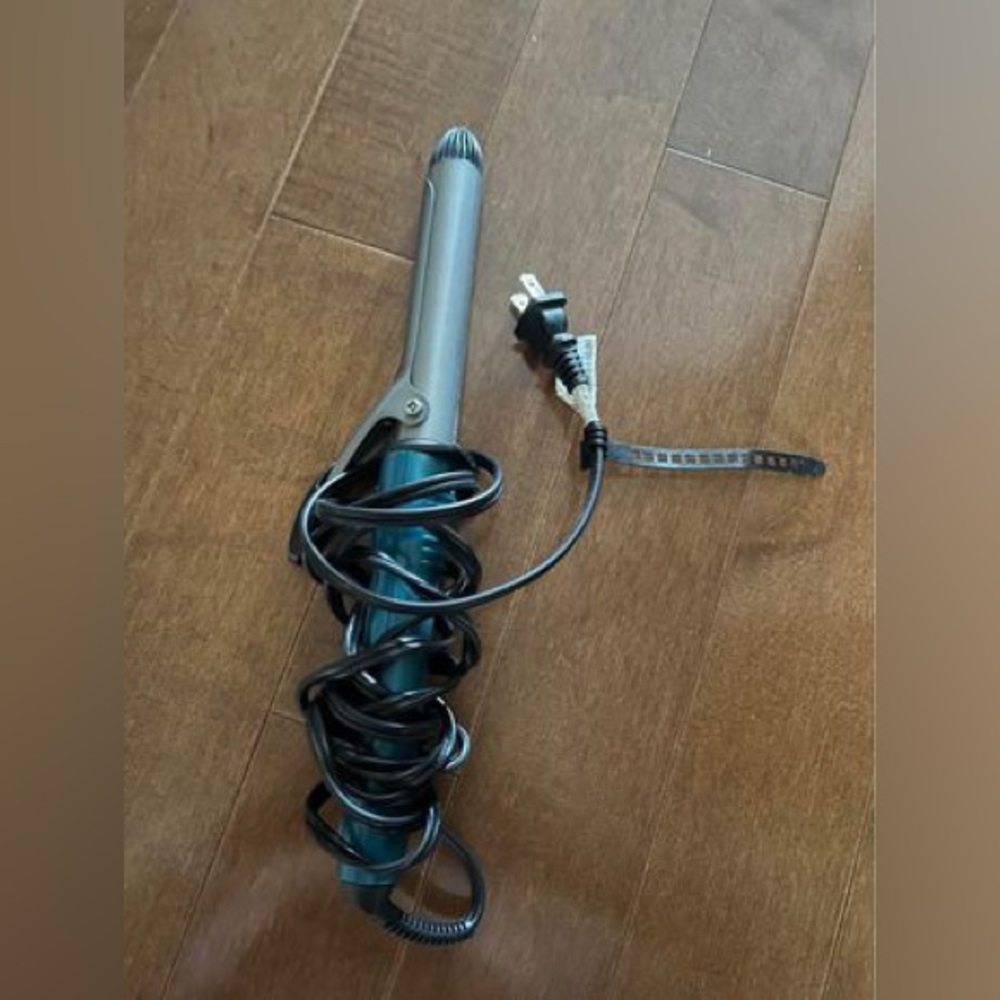 Curling Iron